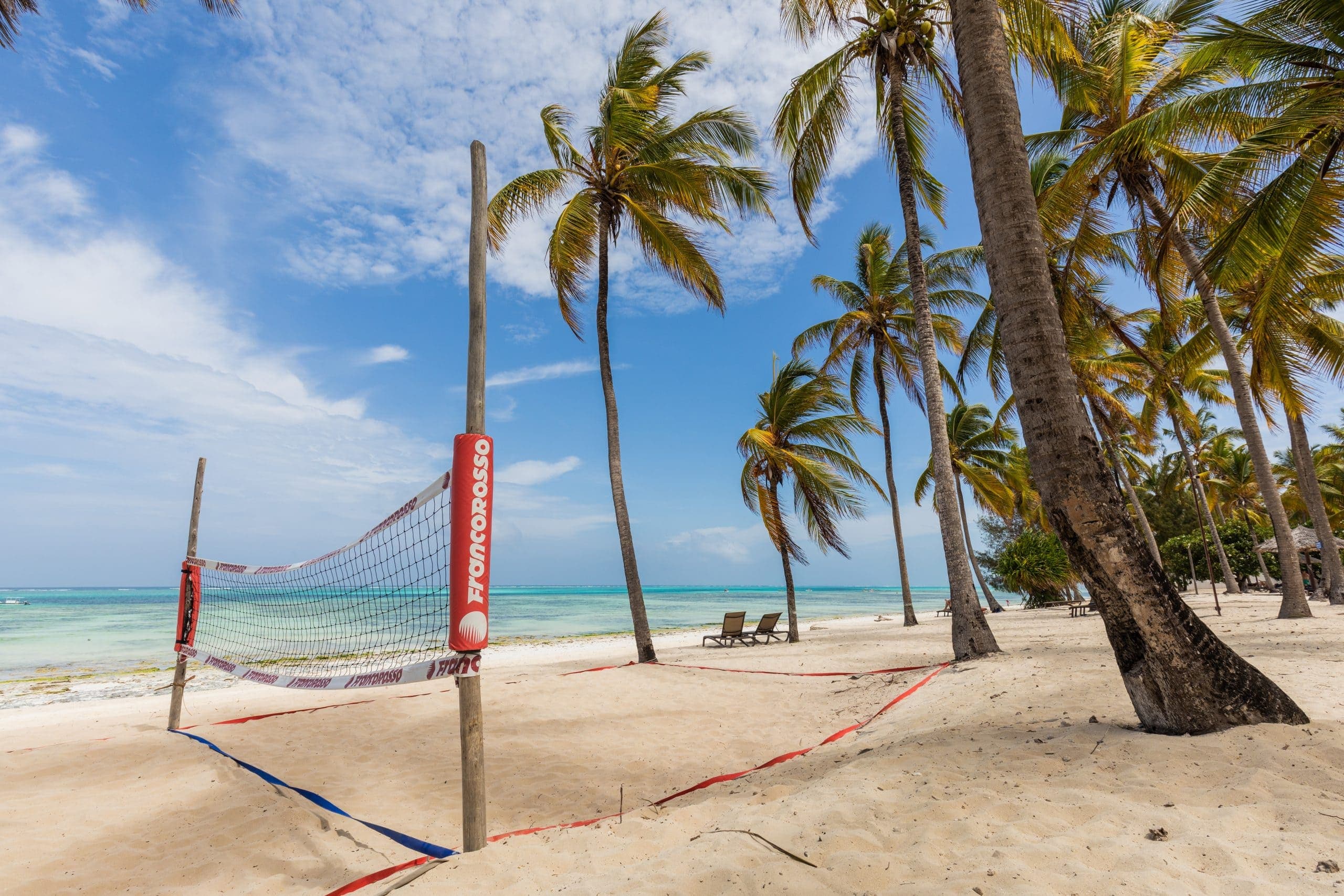 Karafuu Beach Resort & Spa. Areias brancas a um preço irresistível